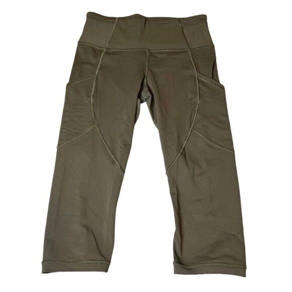 Lululemon Outrun 17" Crop Military Green Size 6 - Picture 4 of 13
